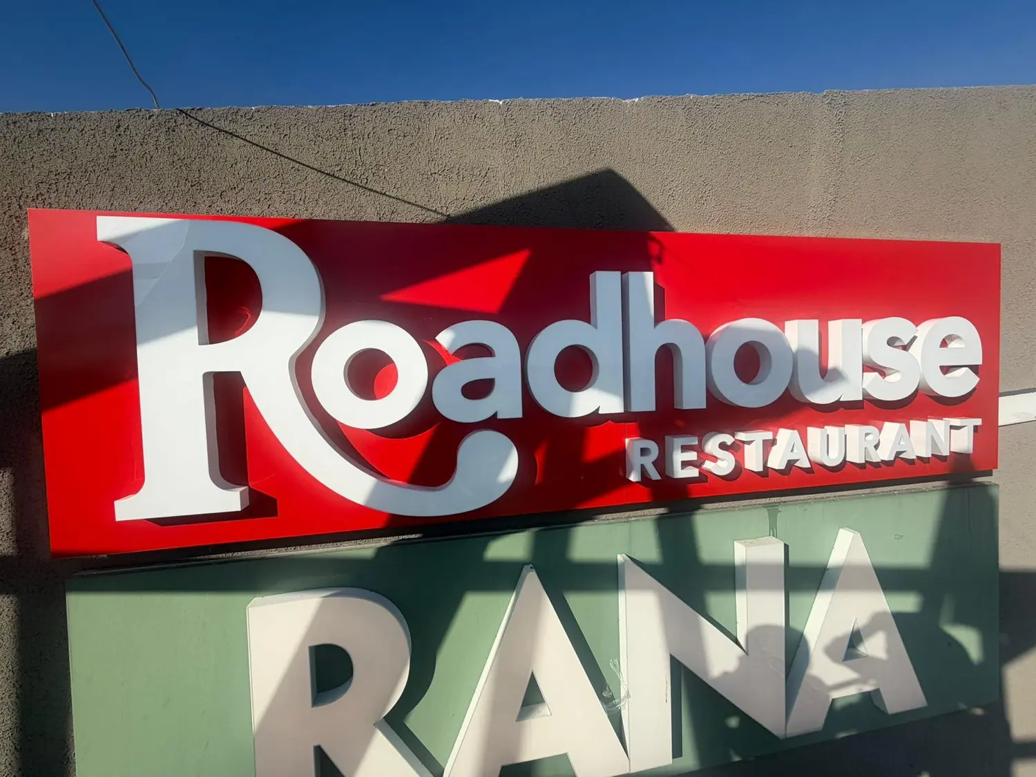 Insegna Roadhouse Restaurant